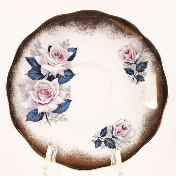 Pretty Pretty Royal Standard pink rose and heavy gold teacup and saucer - Picture 7 of 9